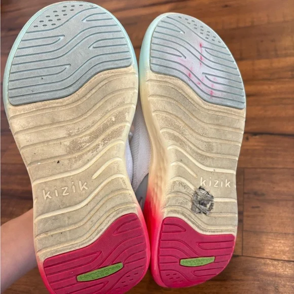 Kizik Athens 2 Hands Free Sneakers Women’s White Rainbow Comfort Size 6 EUC - Picture 3 of 6